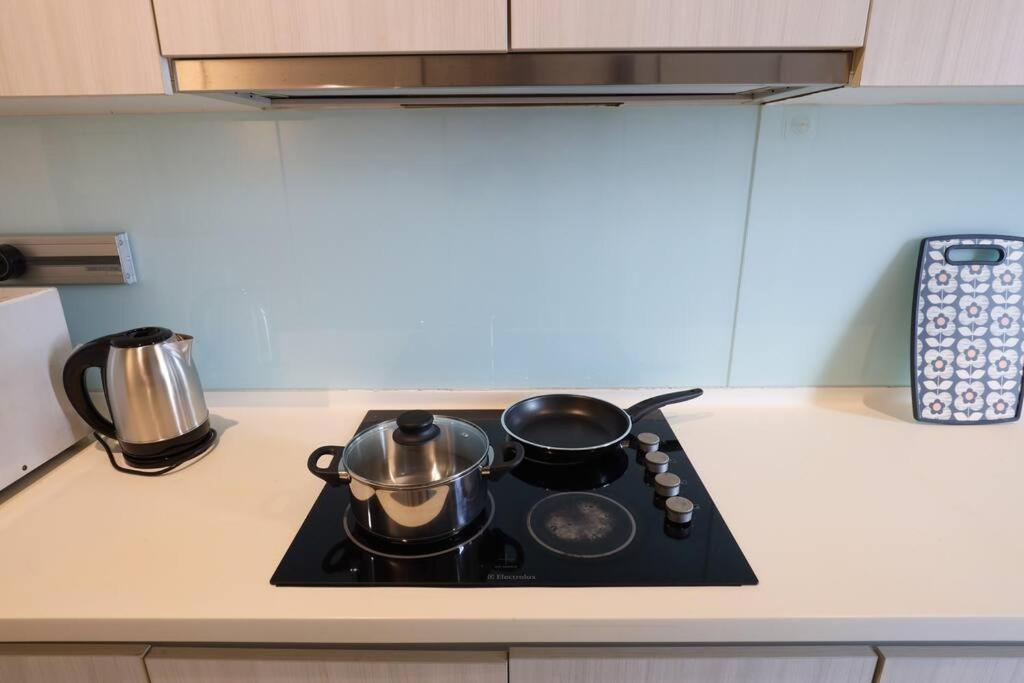 Solstice Duplex Cyberjaya By Ecアパートメント エクステリア 写真